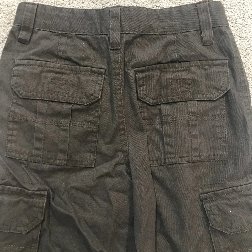 🌻EUC Cargo Shorts